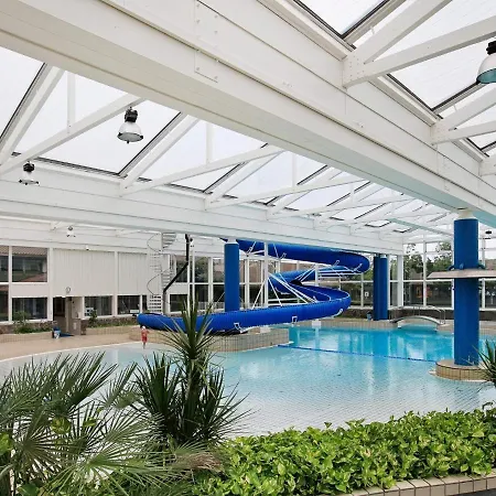 Ferienhaus Holiday Lxx *
